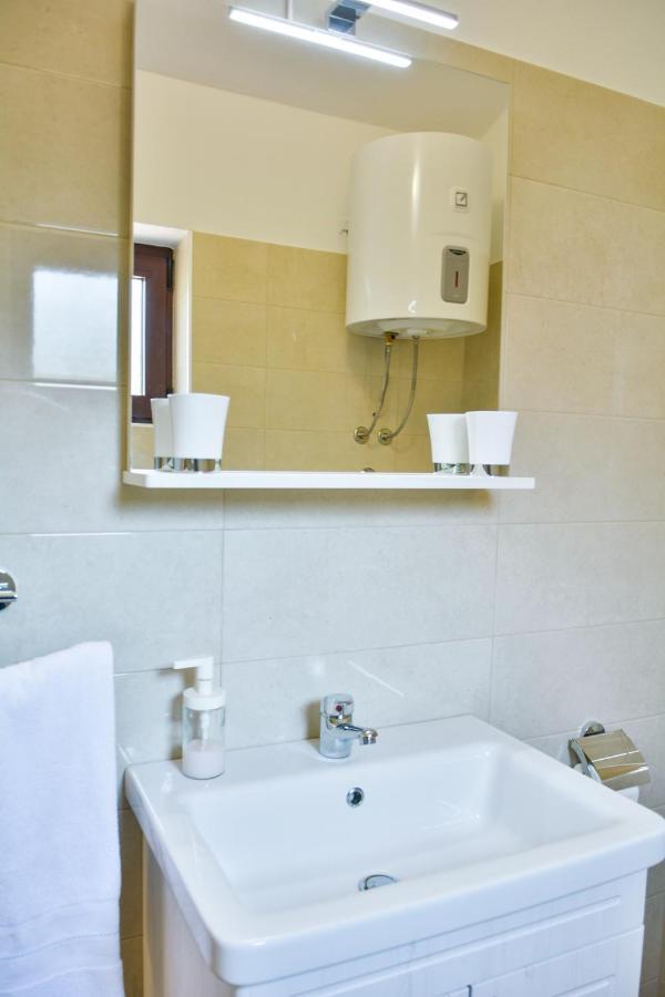 Ferienwohnung Gromila 2 Senj  Exterior foto